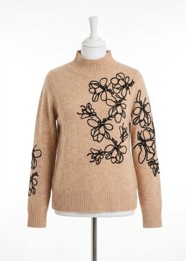 NEW FDJ long sleeve mock neck sweater in beige